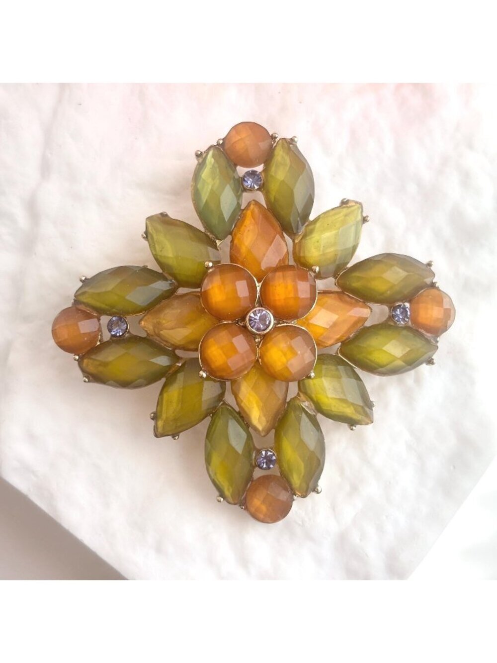 Terracotta & Olive Green Rhinestone Gold Toned 80's Vintage Costume Brooch